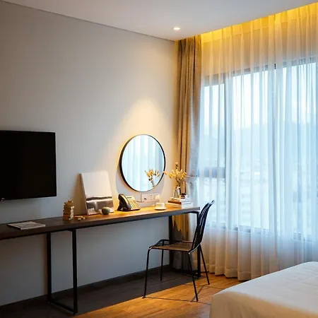 Em Oi Boutique Hotel Nha Trang Exterior photo